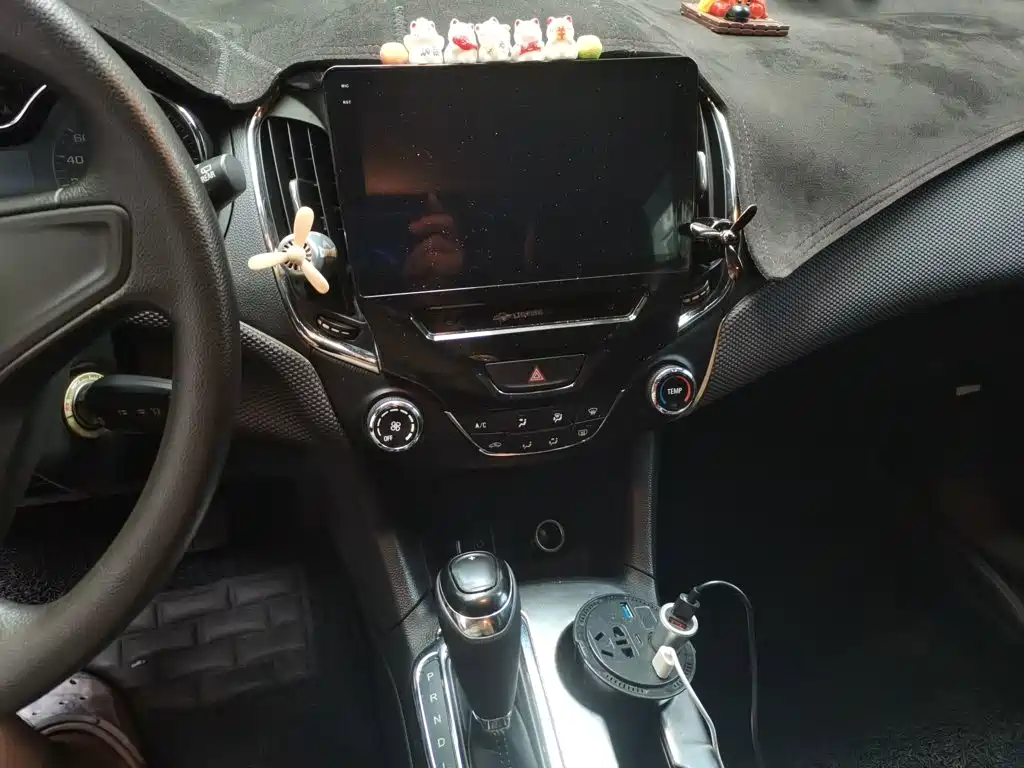 Chevrolet Cruze — миниатюра 6