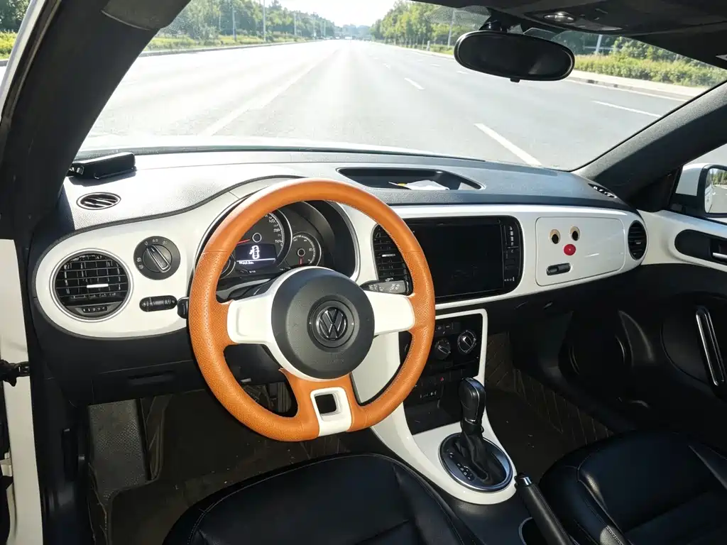 Volkswagen Beetle — миниатюра 4
