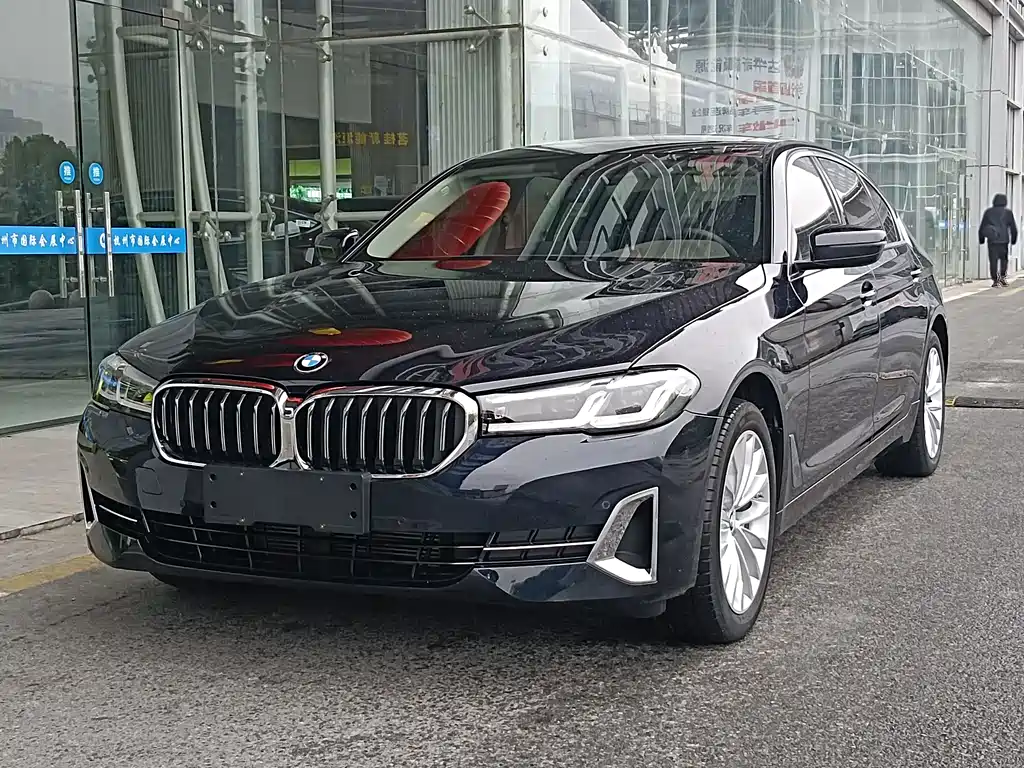 BMW 5 Series 2023