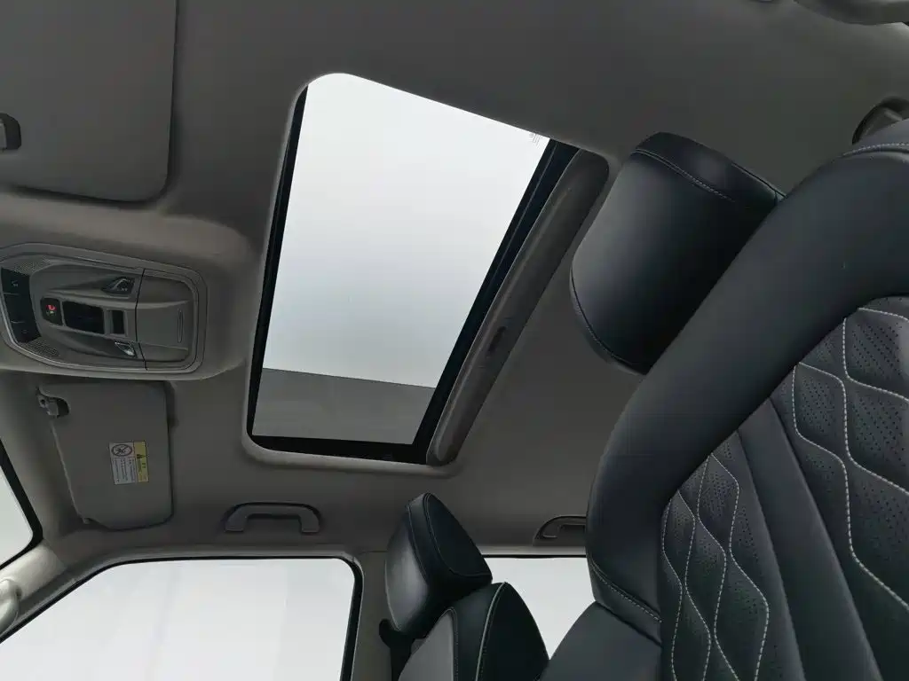 Tank Tank 300 — миниатюра 14