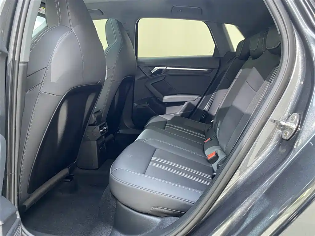 Audi A3 id 4583630 из Китая 10