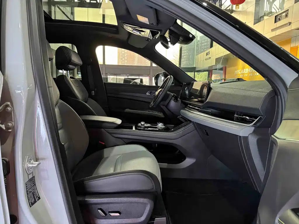 FORD LINGRUI NEW ENERGY