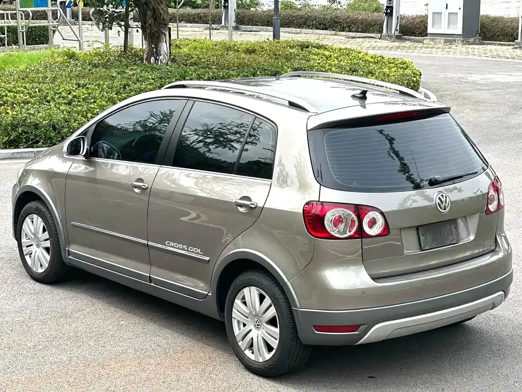 Volkswagen Golf (Import) — миниатюра 2