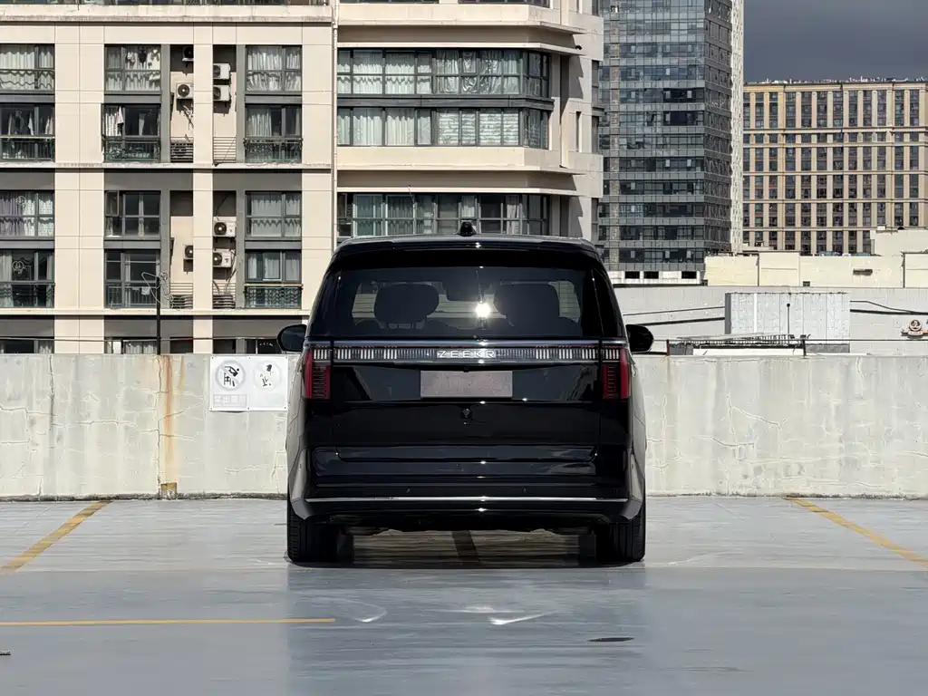 ZEEKR EXTREME KRYPTON 009