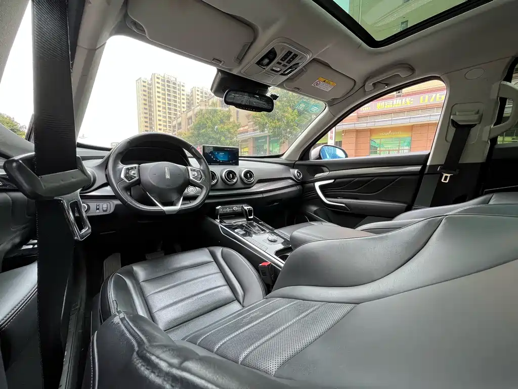 WEI PAI WEI BRAND VV7