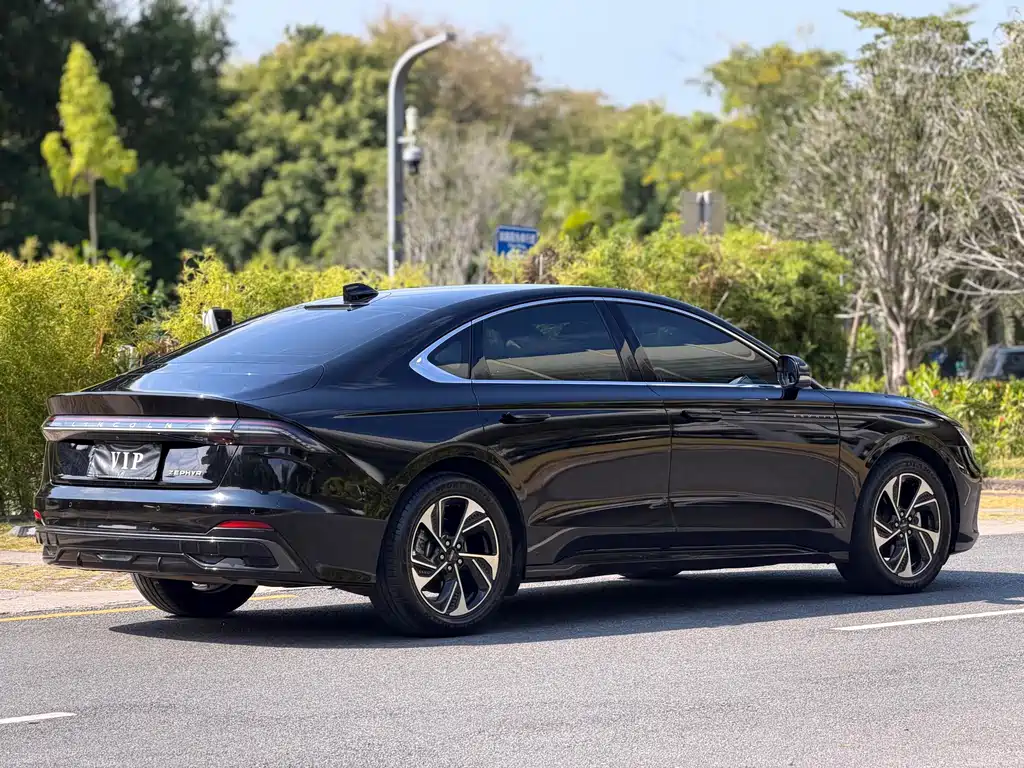Lincoln Z — миниатюра 11
