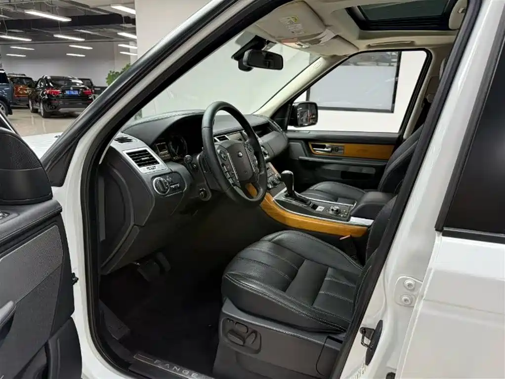 Land Rover Range Rover Sport 2010 5.0 SC V8 HSE