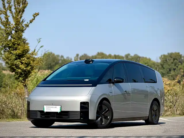 Li Auto MEGA