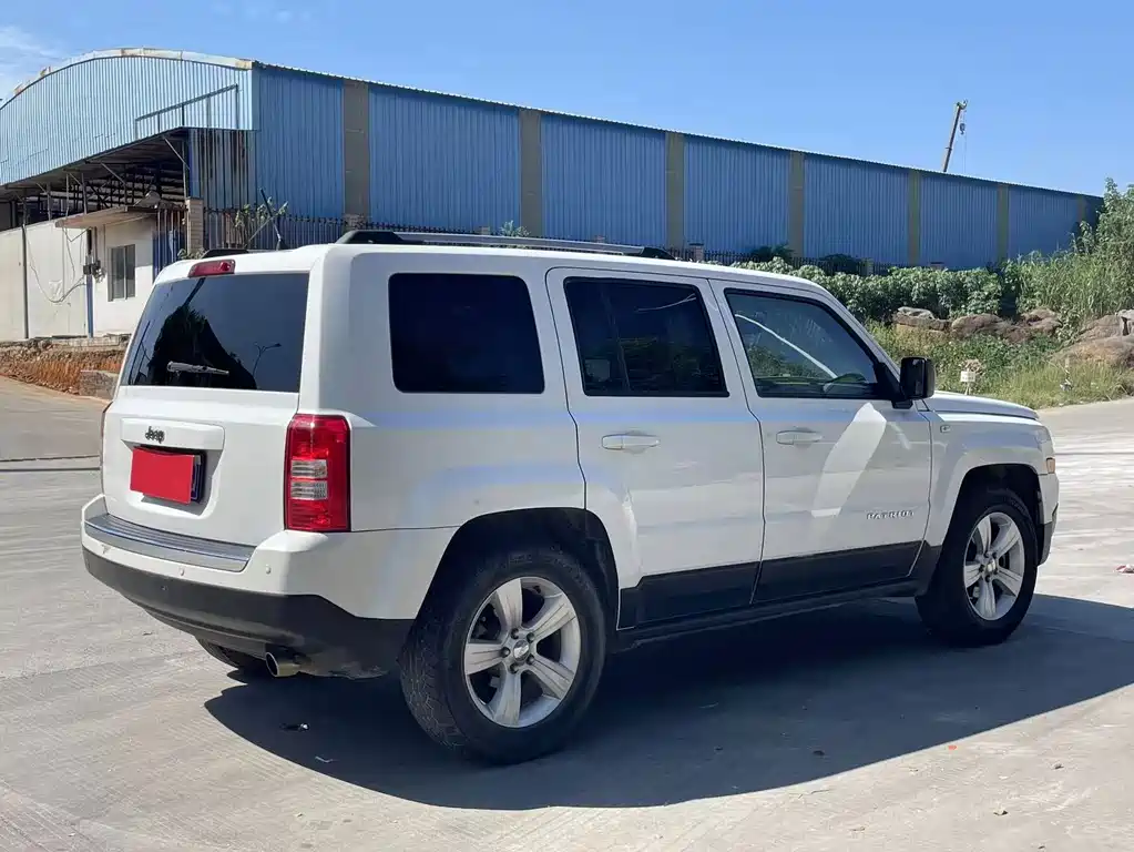 Jeep Patriot — миниатюра 9