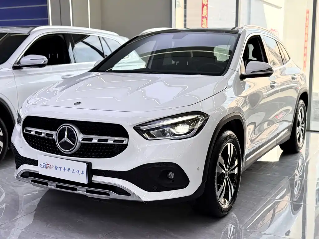 Mercedes-Benz GLA 2020