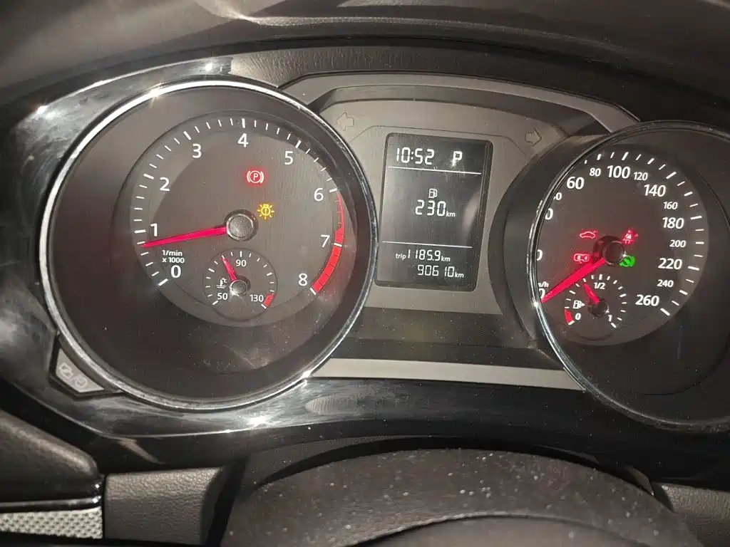 Volkswagen Sagitar — миниатюра 5