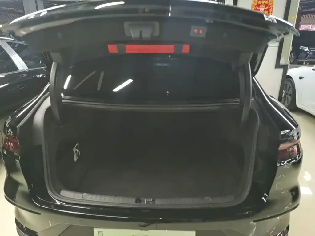 BYD Han — миниатюра 19