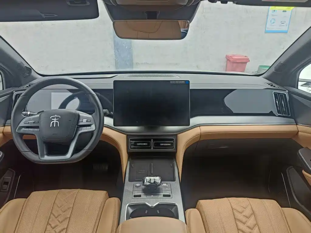BYD L DM-i — миниатюра 9