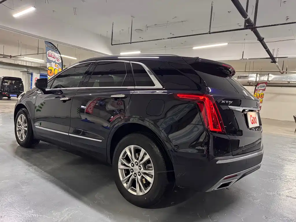 CADILLAC XT5