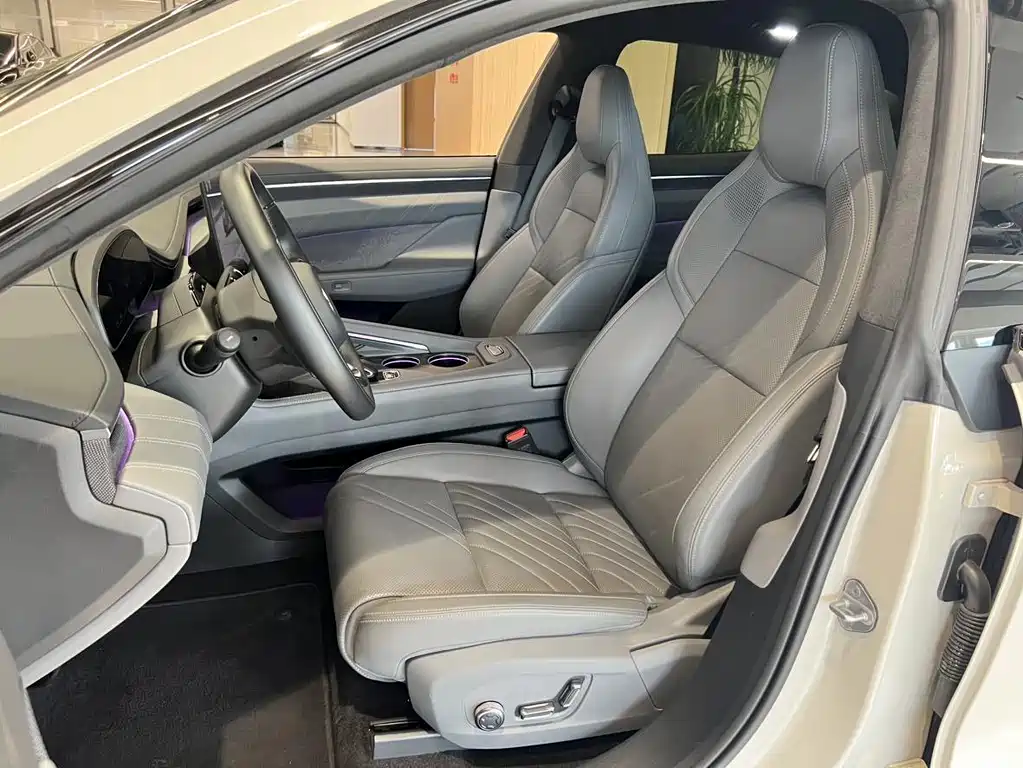 ZEEKR EXTREME KRYPTON 001