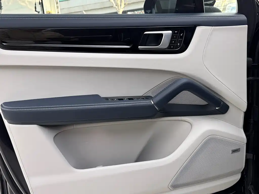 Porsche Cayenne 2018 Cayenne 3.0T