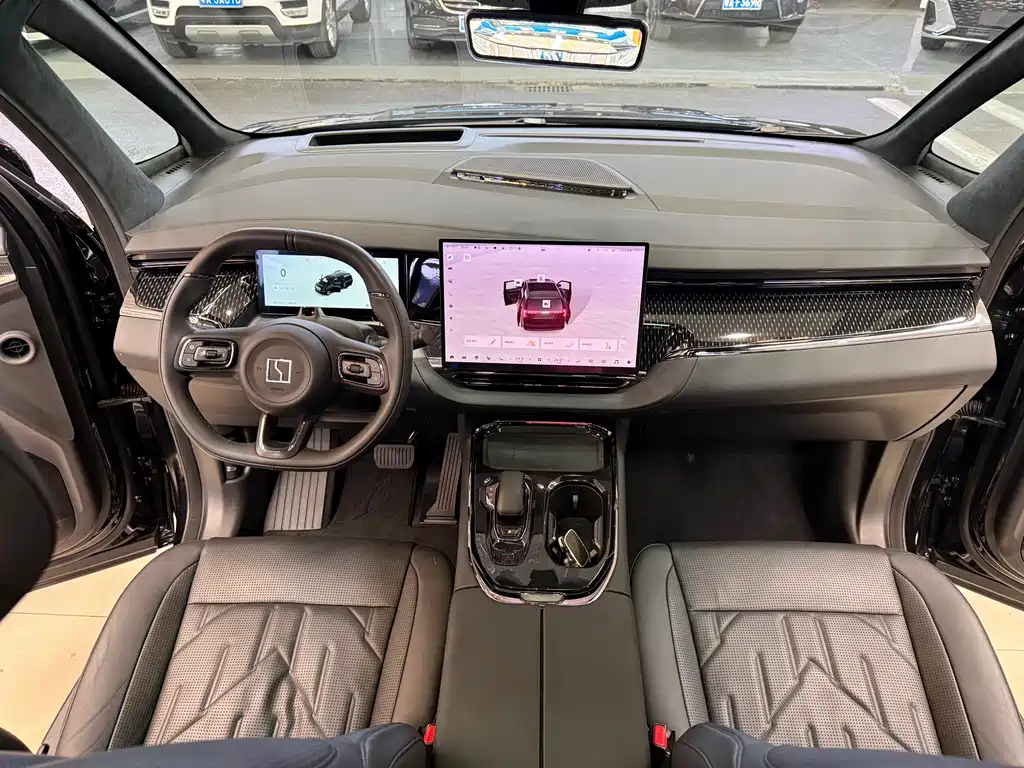 ZEEKR EXTREME KRYPTON 009