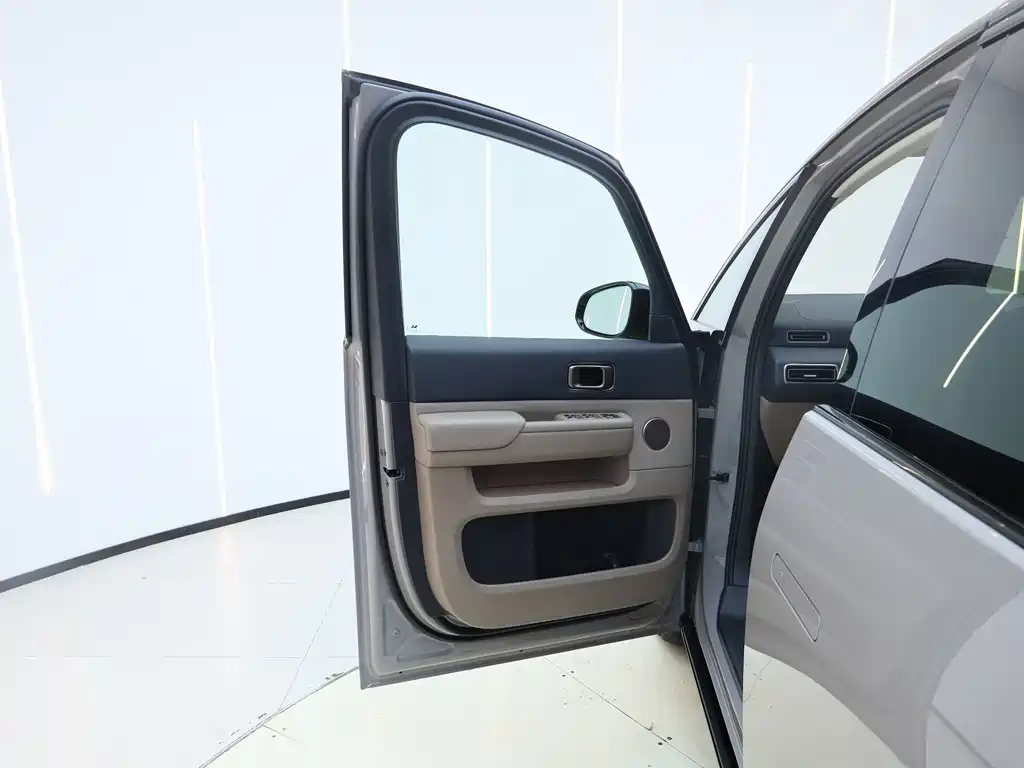 Li Auto Li MEGA — миниатюра 7