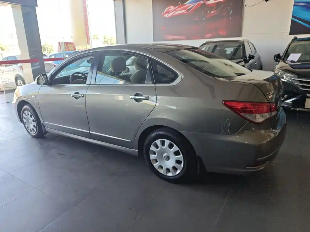 Nissan Sylphy — миниатюра 5