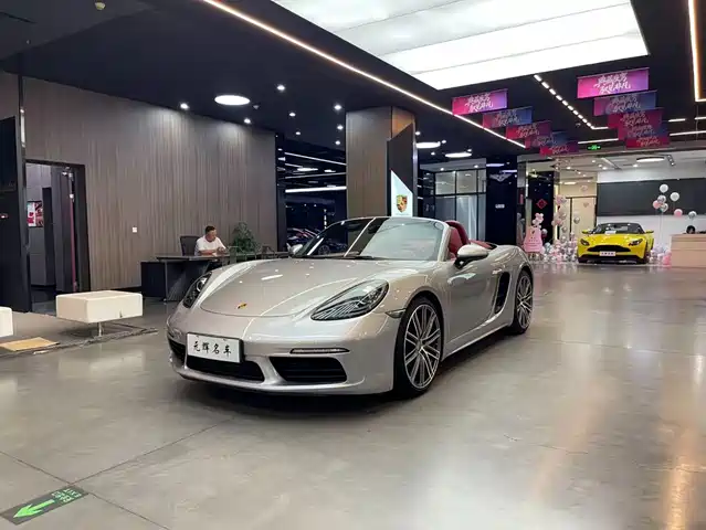 Porsche 718