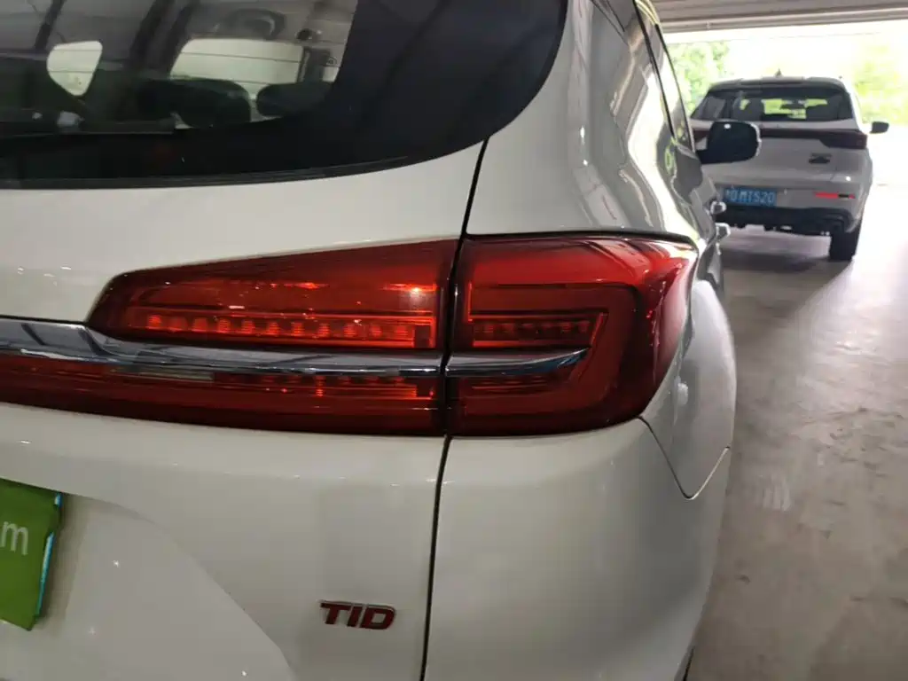 BYD Song — миниатюра 8