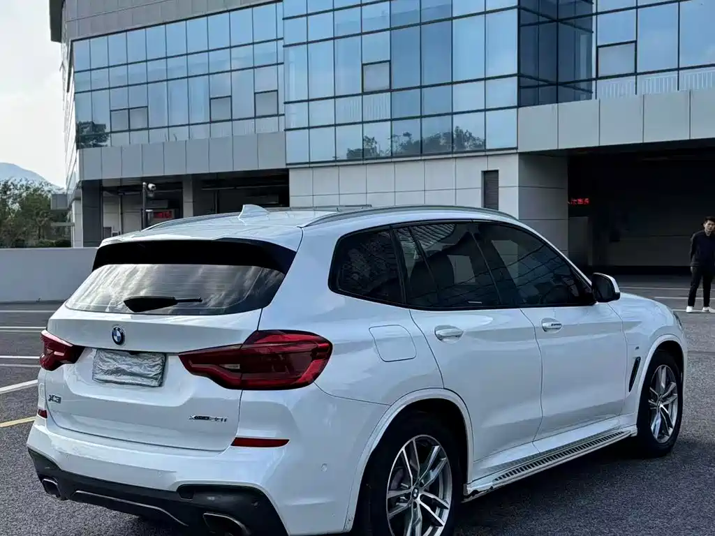 BMW X3 — миниатюра 7