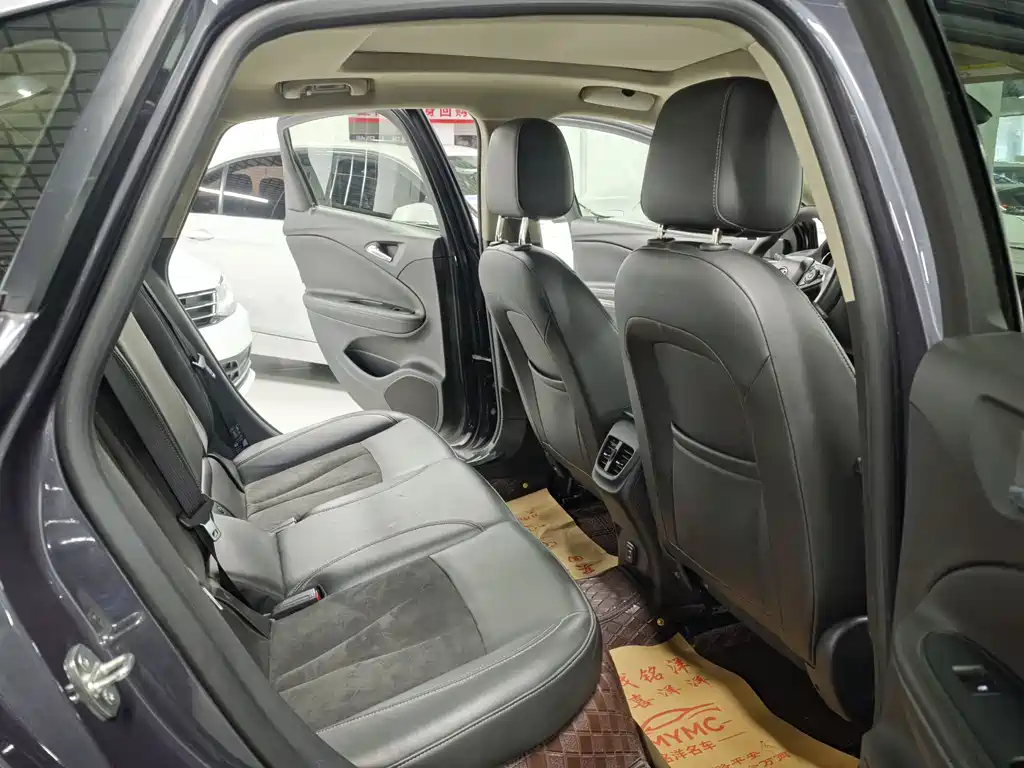Buick Verano — миниатюра 9
