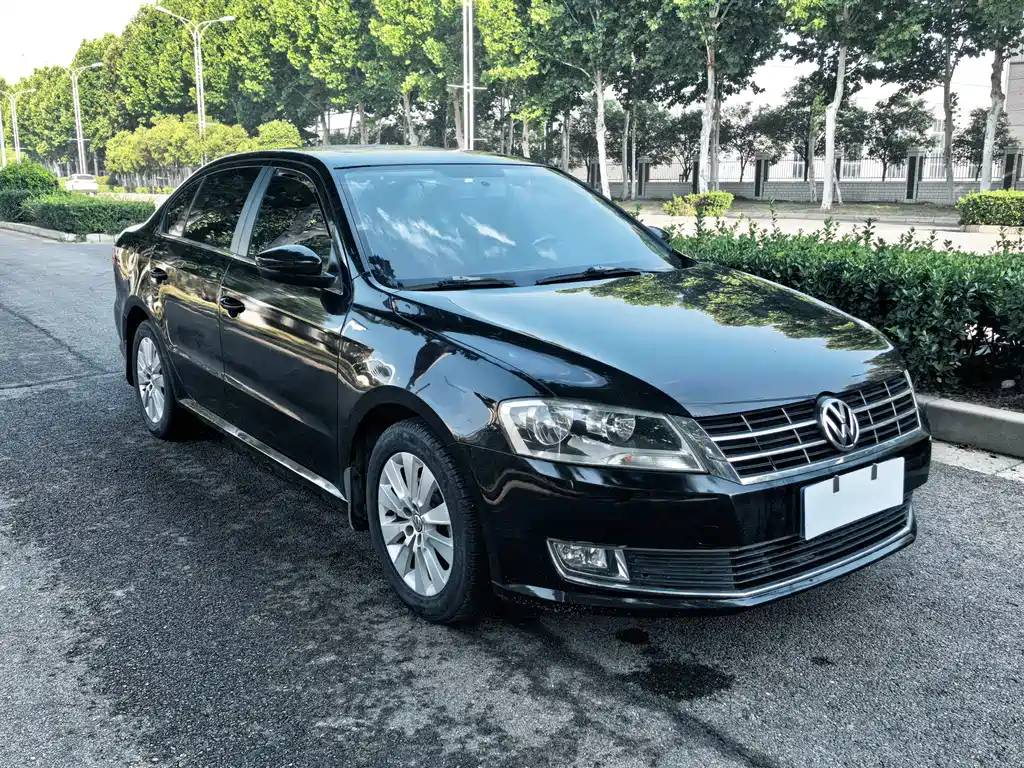Volkswagen Lavida — миниатюра 3