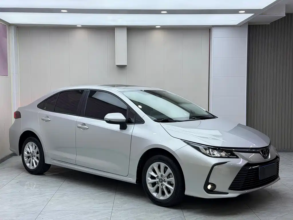 Toyota Corolla — миниатюра 3