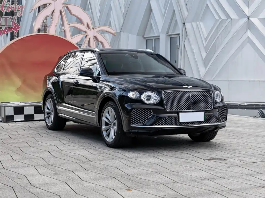 BENTLEY TIMYUE PLUG IN HYBRID
