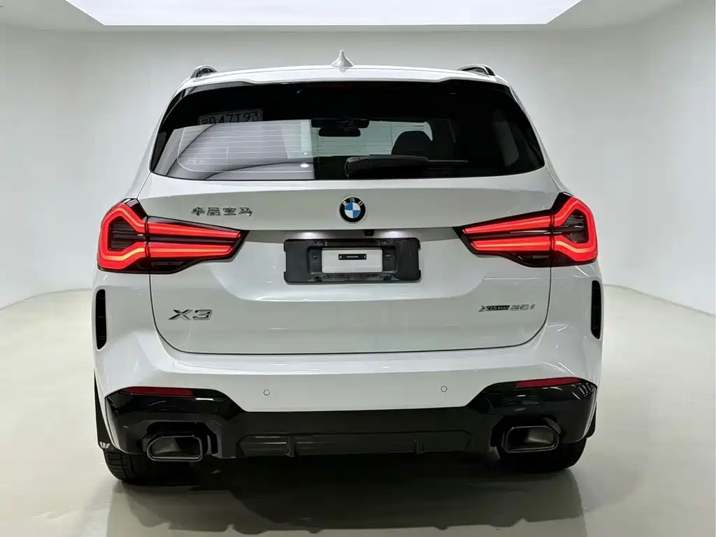 BMW X3 2023 xDrive30i Lead M