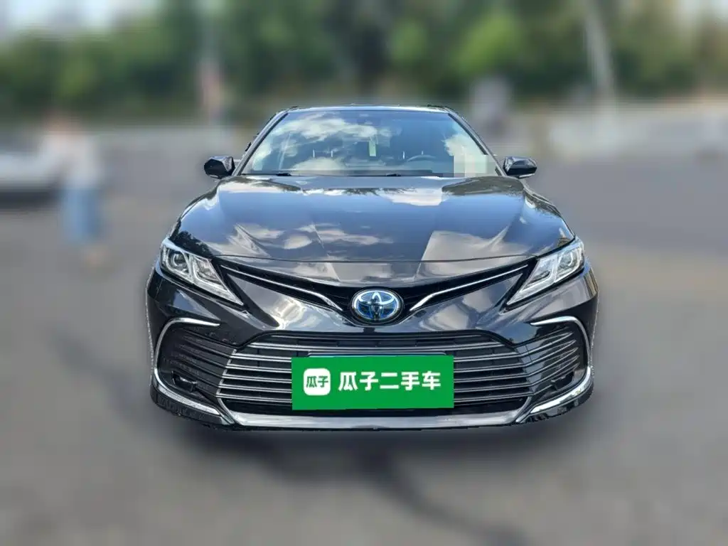 Toyota Camry — миниатюра 2