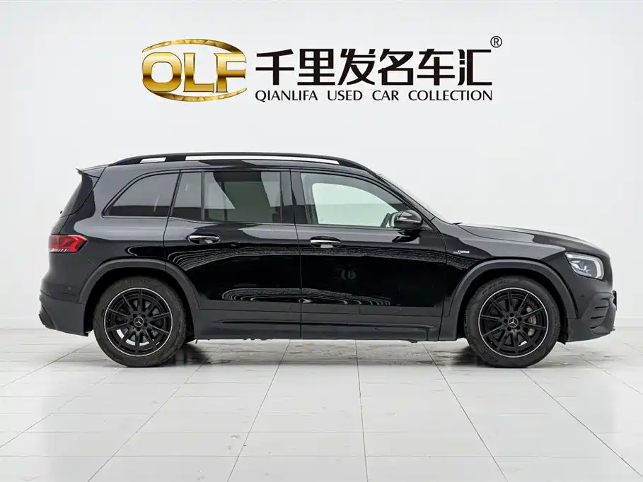 MERCEDES-BENZ GLB AMG