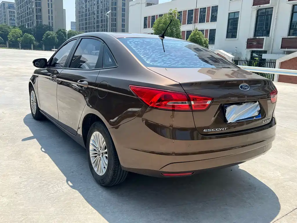 Ford Escort 2017 1.5L AT Comfort