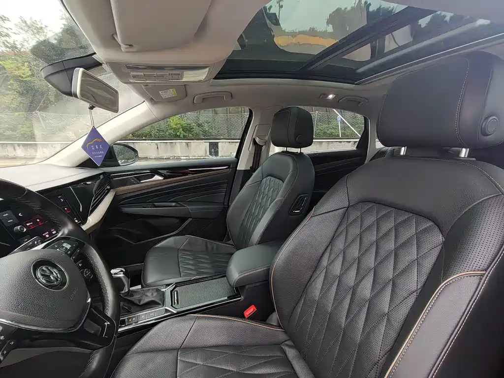 Volkswagen Passat — миниатюра 14