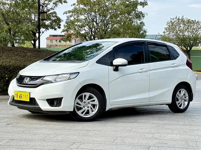 HONDA FIT 2017