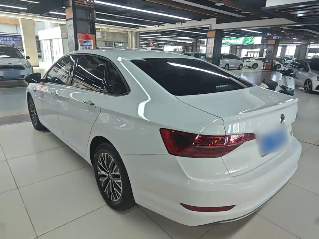 Volkswagen Sagitar — миниатюра 5