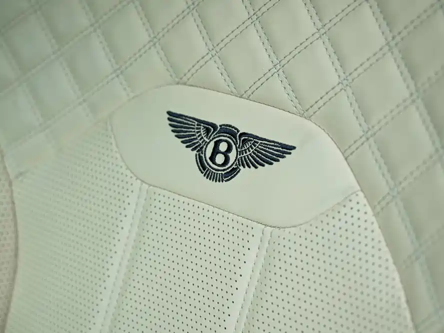 Bentley Bentayga — миниатюра 27