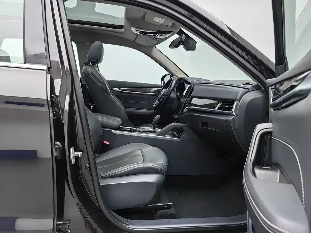 Zhonghua V7 — миниатюра 23