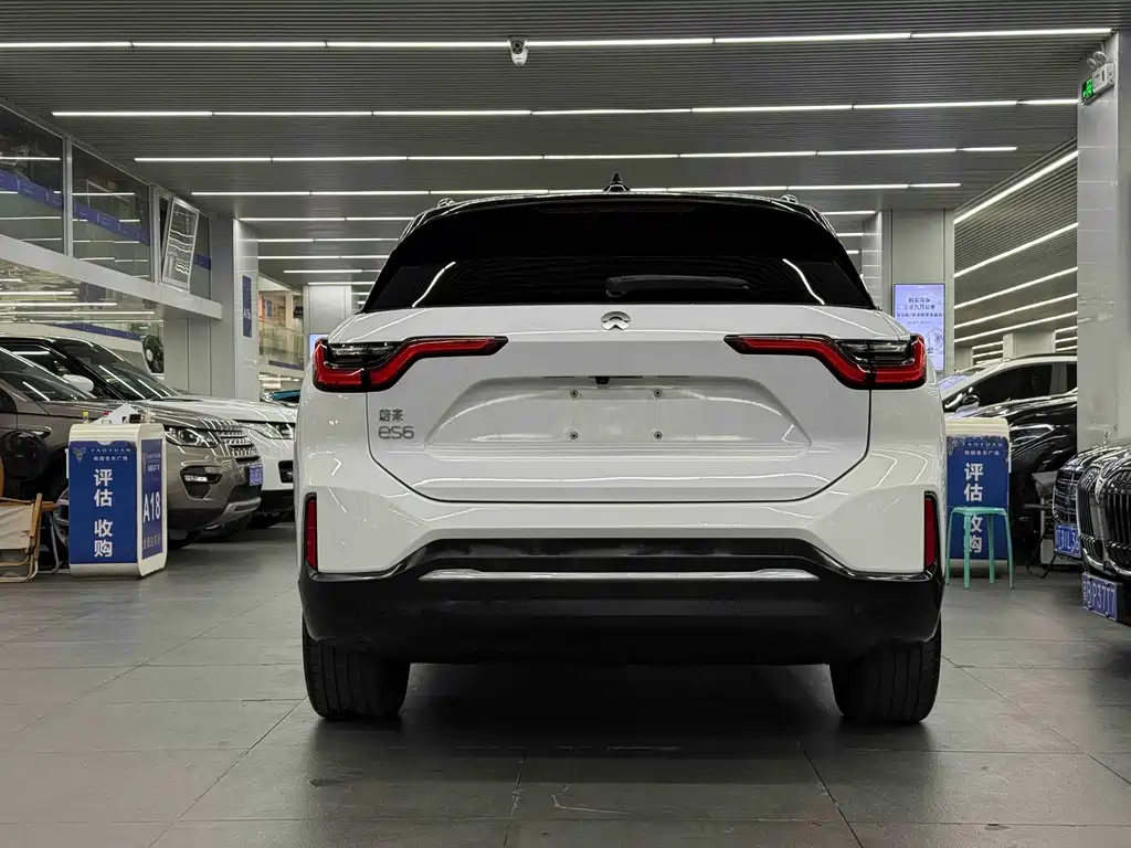 NIO NIO ES6