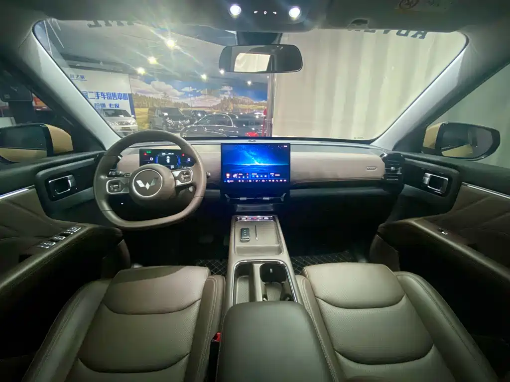 Wuling Xingguang 560 New Energy — миниатюра 12
