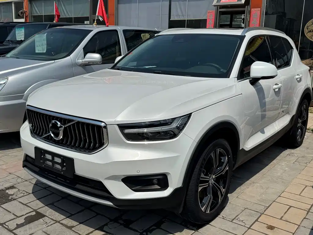 Volvo XC40 2020