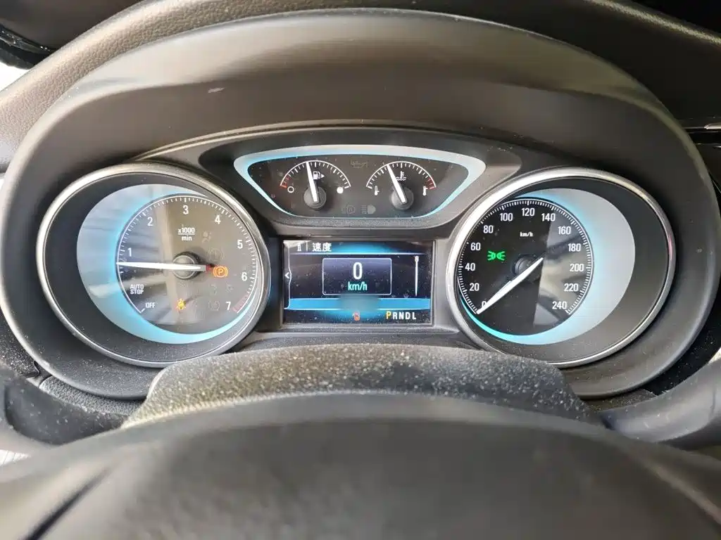 Buick Envision Plus — миниатюра 4