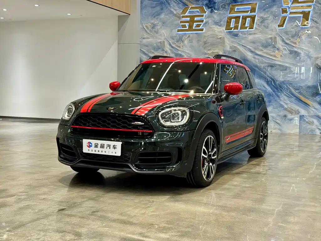 MINI JCW COUNTRYMAN