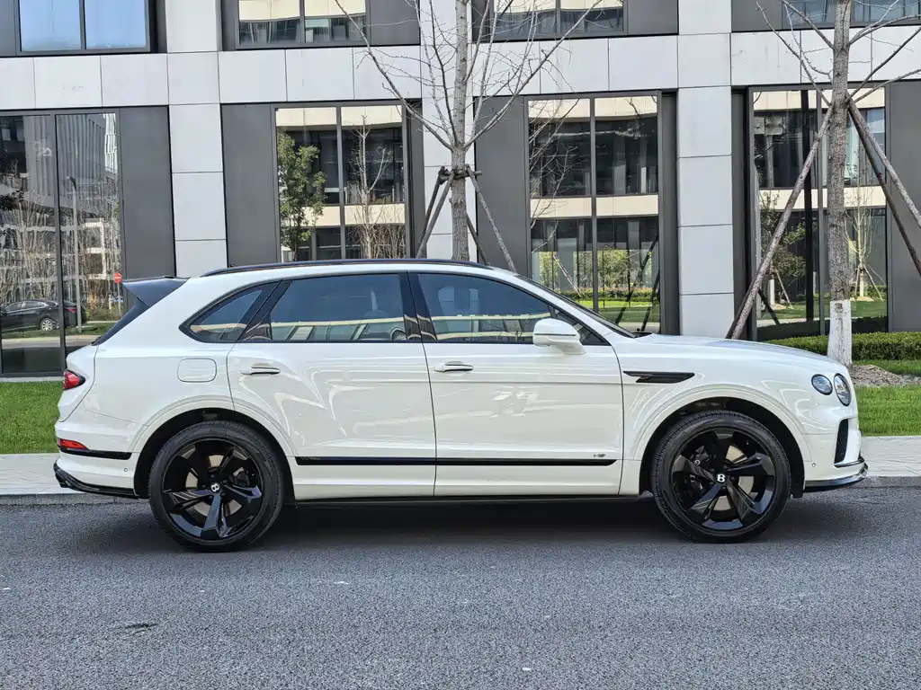 Bentley Bentayga 2022 4.0T V8