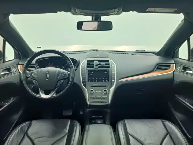 Lincoln MKC — миниатюра 3