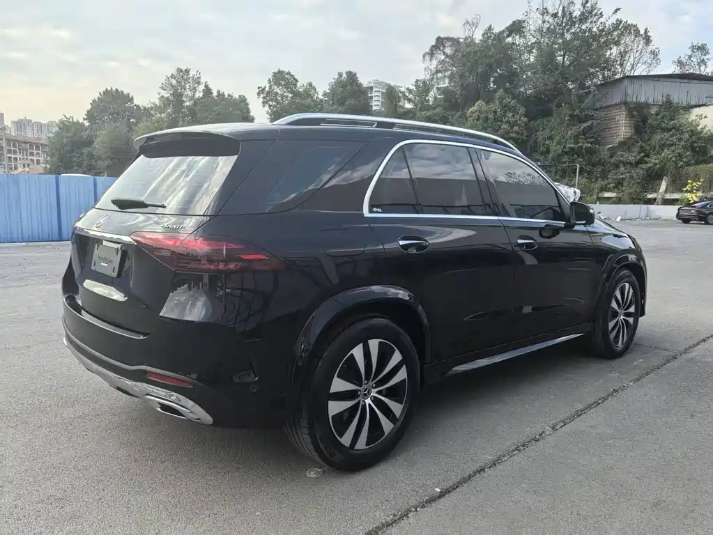 Mercedes-Benz GLE (Import) — миниатюра 12