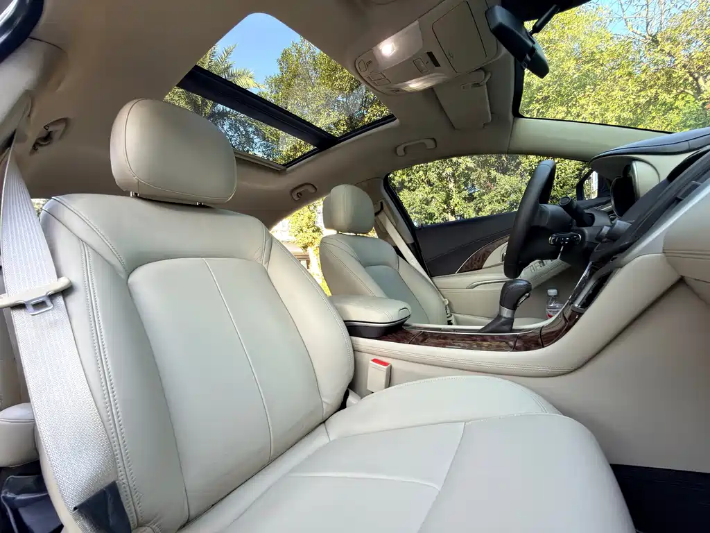 Buick LaCrosse — миниатюра 19