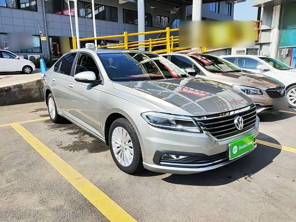 Volkswagen Lavida — миниатюра 4