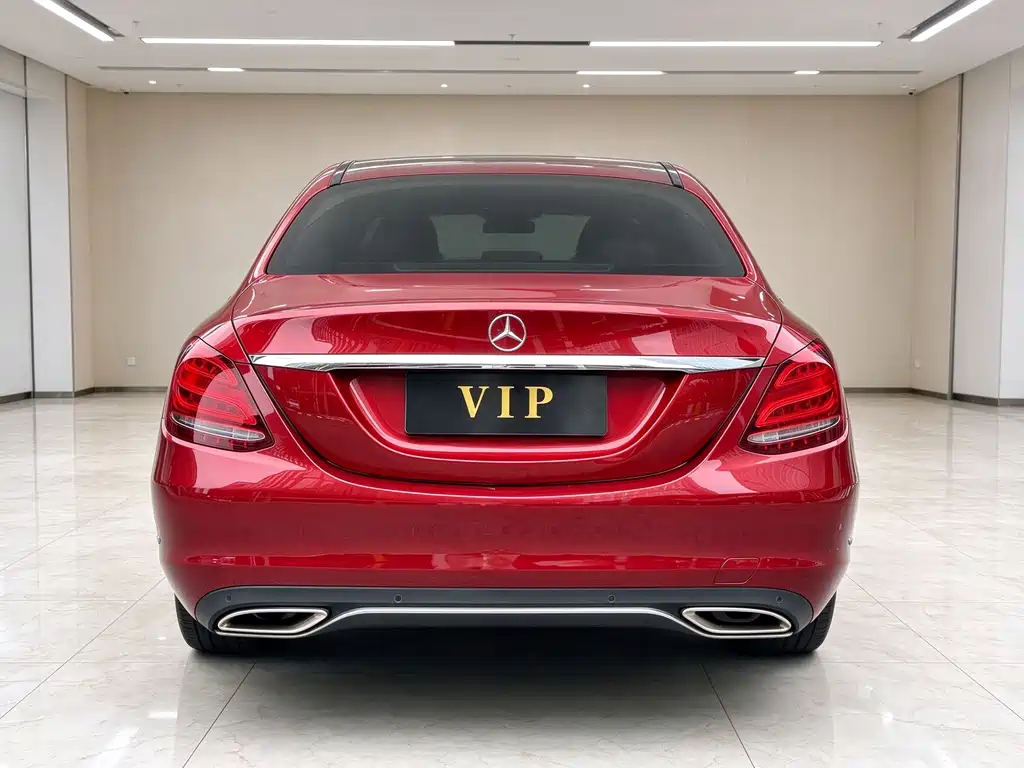 Mercedes-Benz C-Class — миниатюра 5